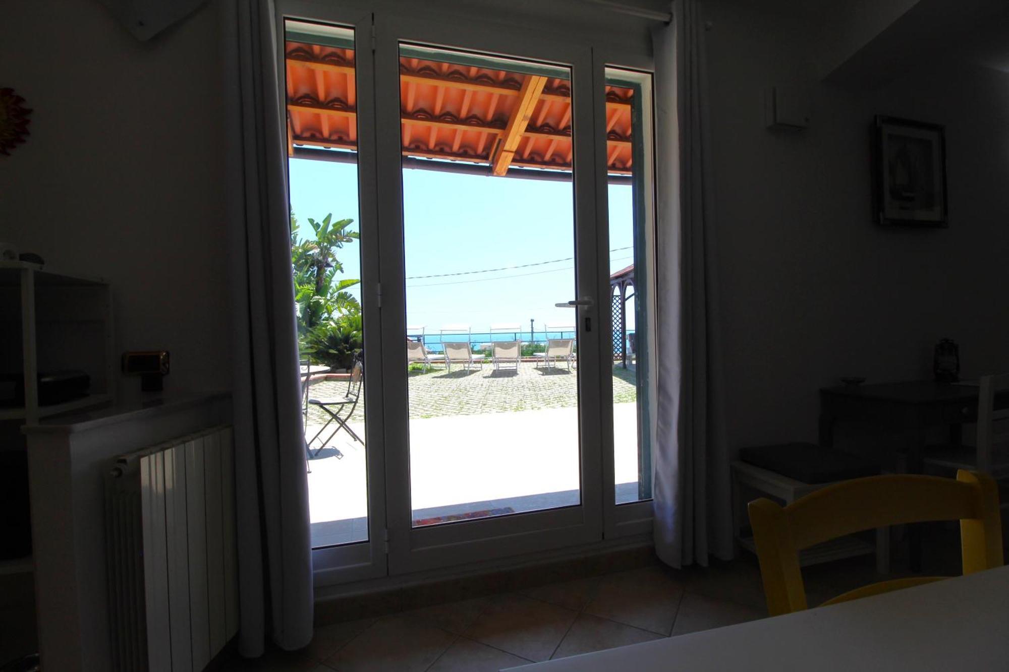 La Pace, Il Sole, Il Mare - Sanremo Casa Indipendente Vista Mare, Posto Auto Privato, Ampio Spazio Esterno Attrezzato, A Pochi Minuti Dalle Spiagge Buitenkant foto