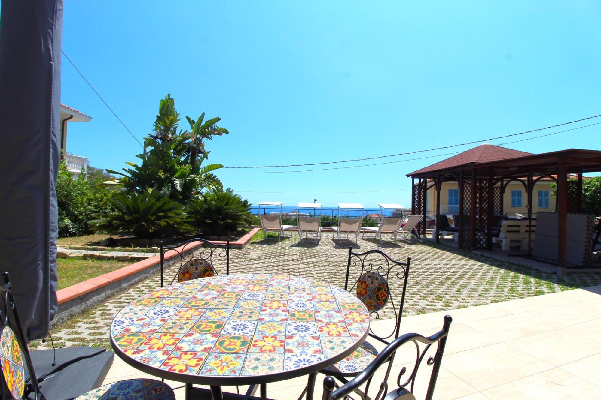 La Pace, Il Sole, Il Mare - Sanremo Casa Indipendente Vista Mare, Posto Auto Privato, Ampio Spazio Esterno Attrezzato, A Pochi Minuti Dalle Spiagge Buitenkant foto